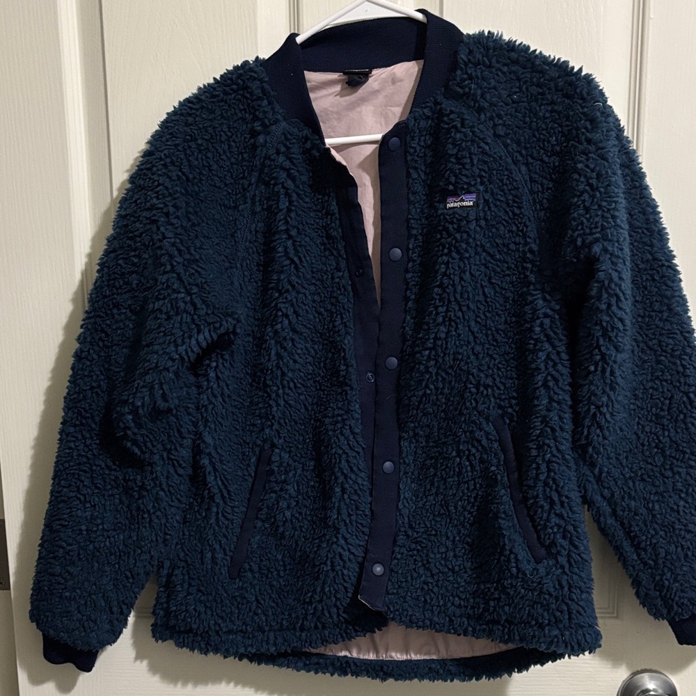 Patagonia kids xxl/fits womens S Midnight Blue Sherpa Jacket